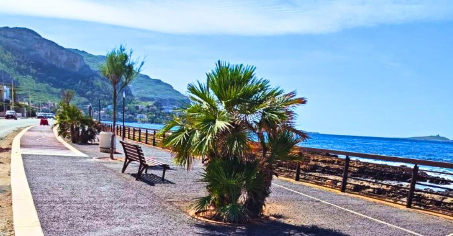 - Palermo - Sferracavallo Sul Mare Apartment Luaran gambar